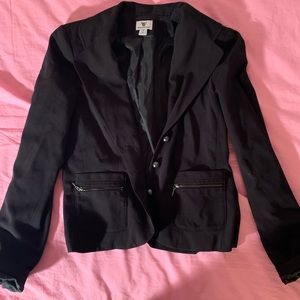 Black blazer with cute detailing